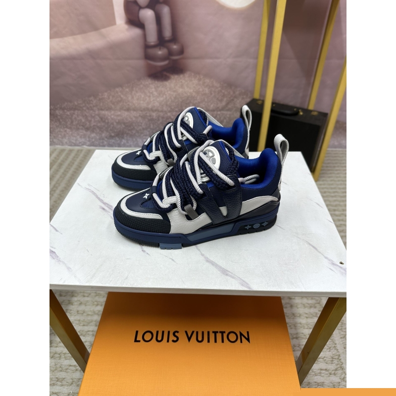 l**is V*t*n sneakers